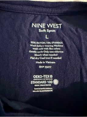 Nine West Soft Spun Short Sleeve Navy Blue Crewneck Tee; Large